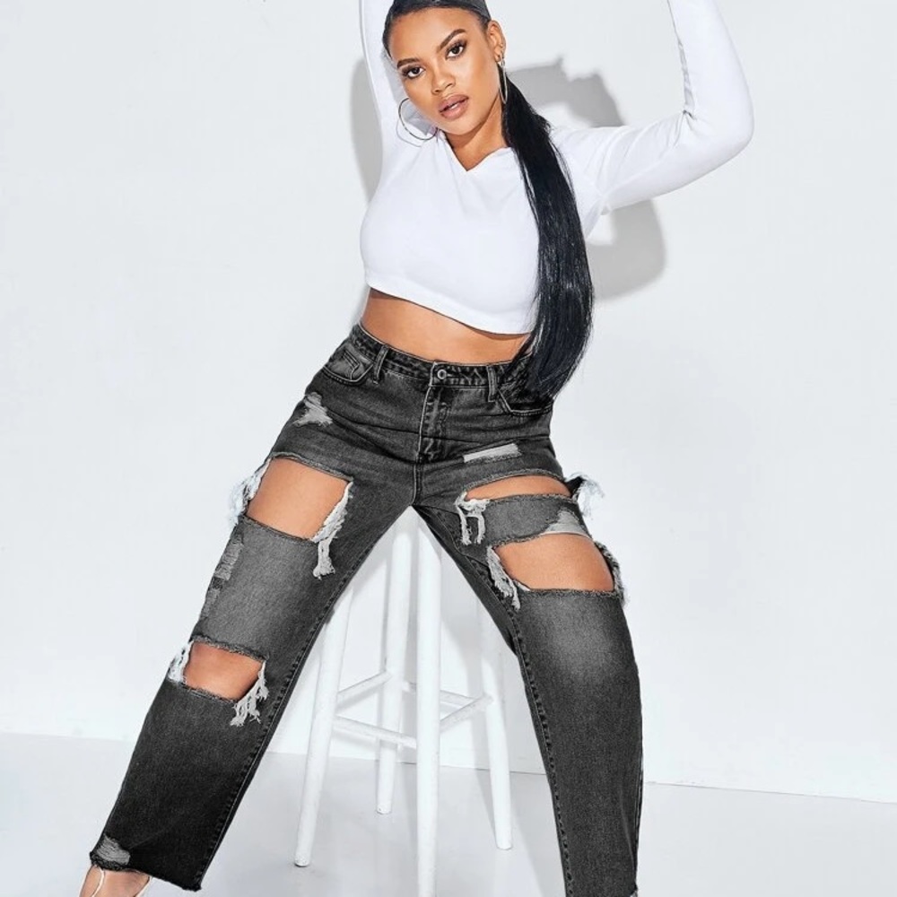 NWOT Black Ripped High Waist Jeans SHEIN